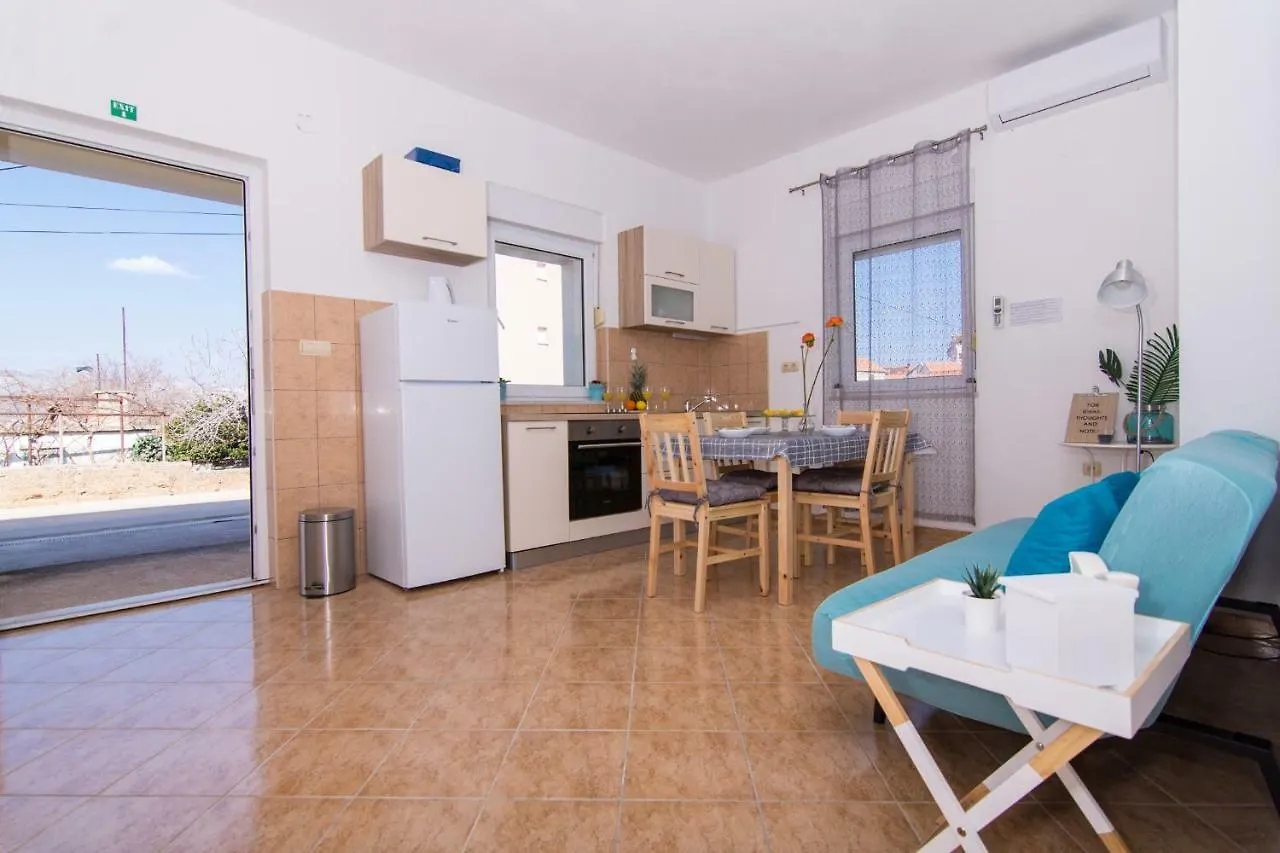 Apartments Marinera Trogir Kroatien